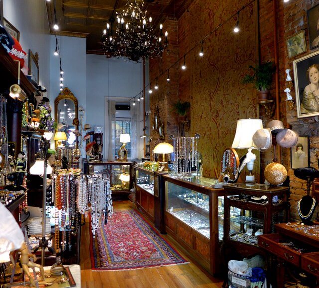 Buying Antique Jewelry For Re-Sale