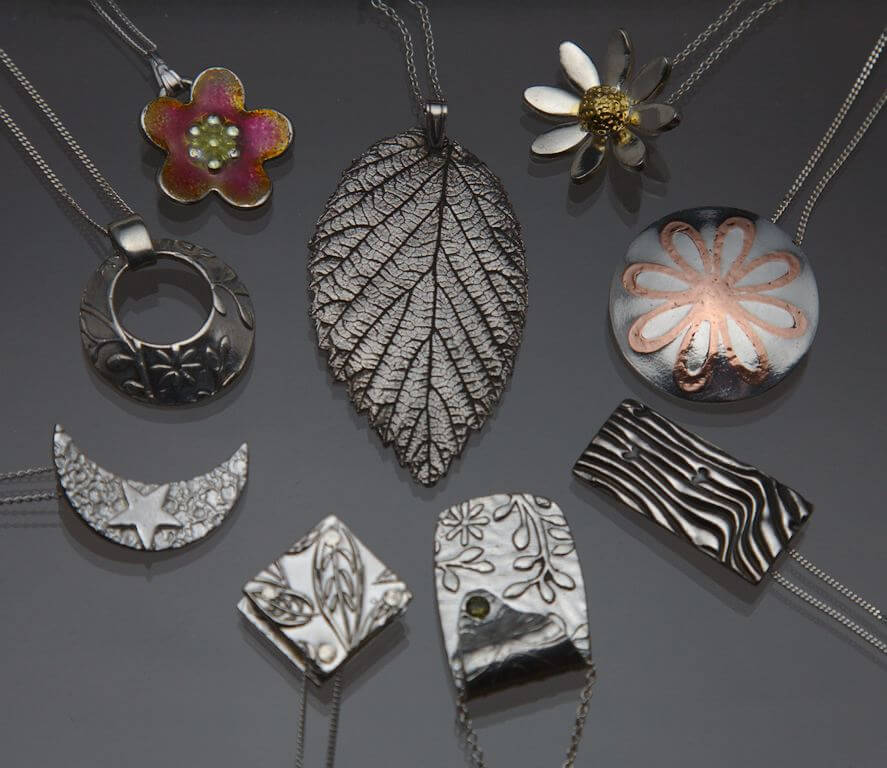Make jewellery at home with silver clay