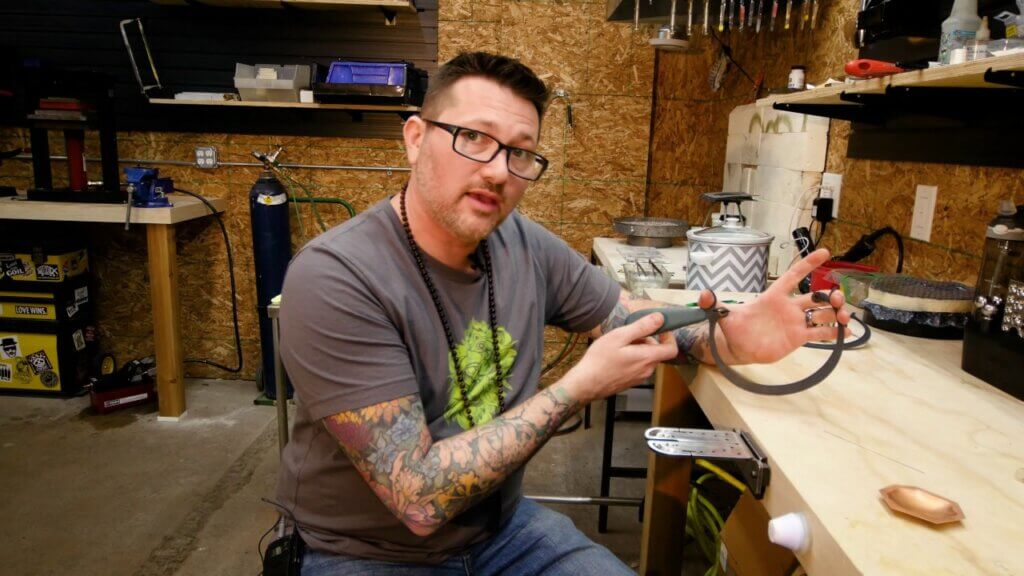 Steps on Attaching a Blade in a Jeweler’s Saw