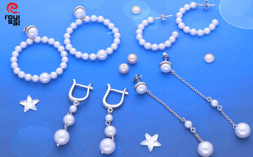 Pearls winter jewelry