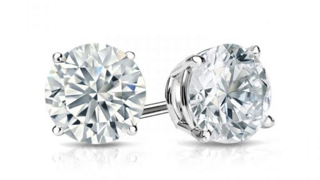 diamond stud earrings