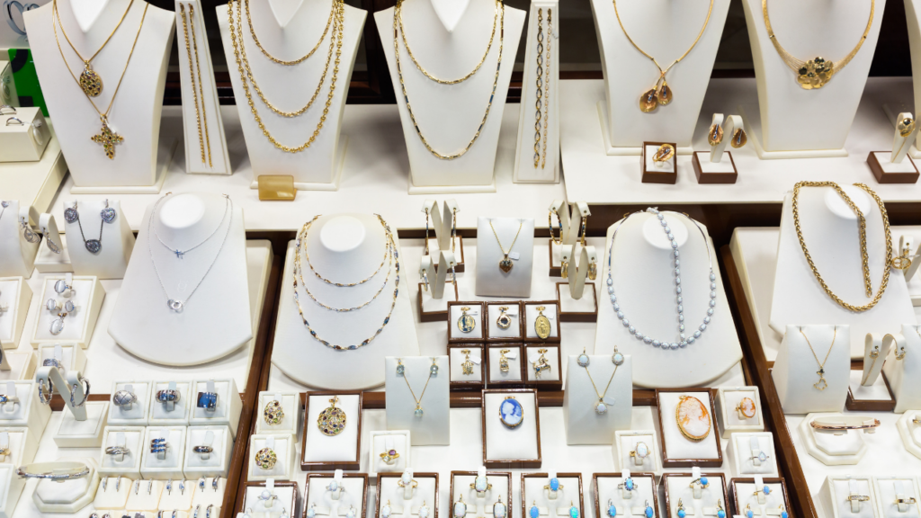 The Jewelry Manufacturing Process From Concept to Creation (3)