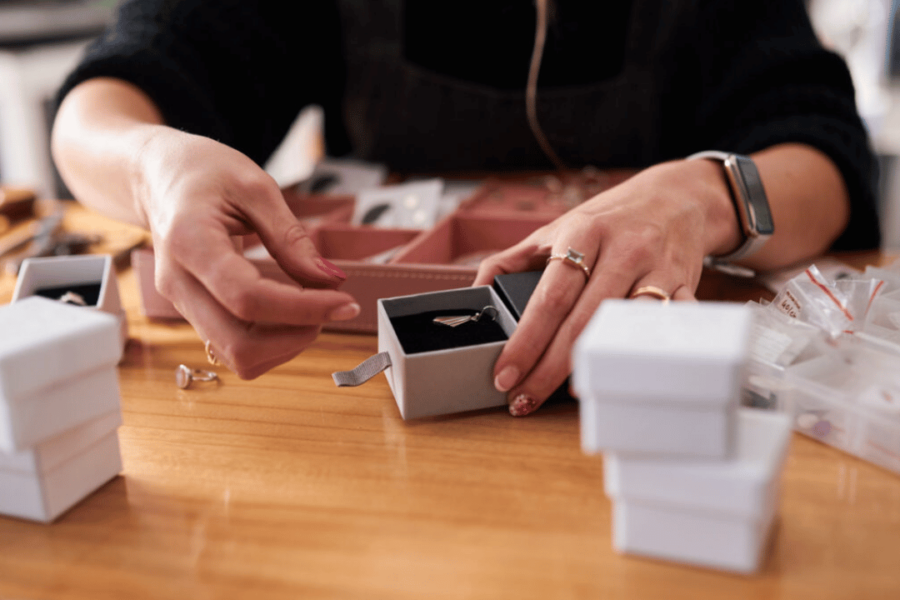 Pushing the Boundaries of Jewelry Packaging with Unique Materials and Technologies