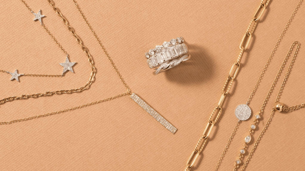 Silver vs. Gold Jewelry: What’s Trending in 2025?